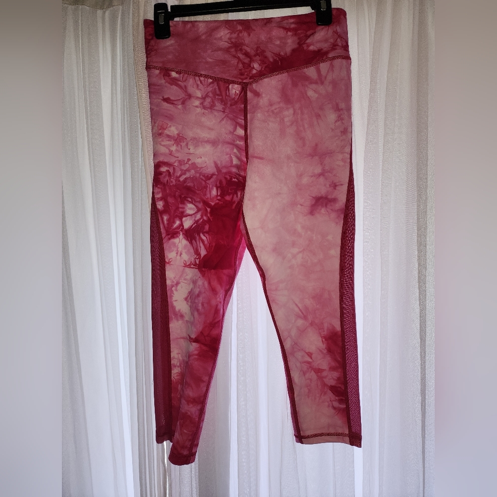 ZIYA, Women's, Fuchsia Pink High & Tight,Capri Mesh Leggings,  Size 8-10, NWOT